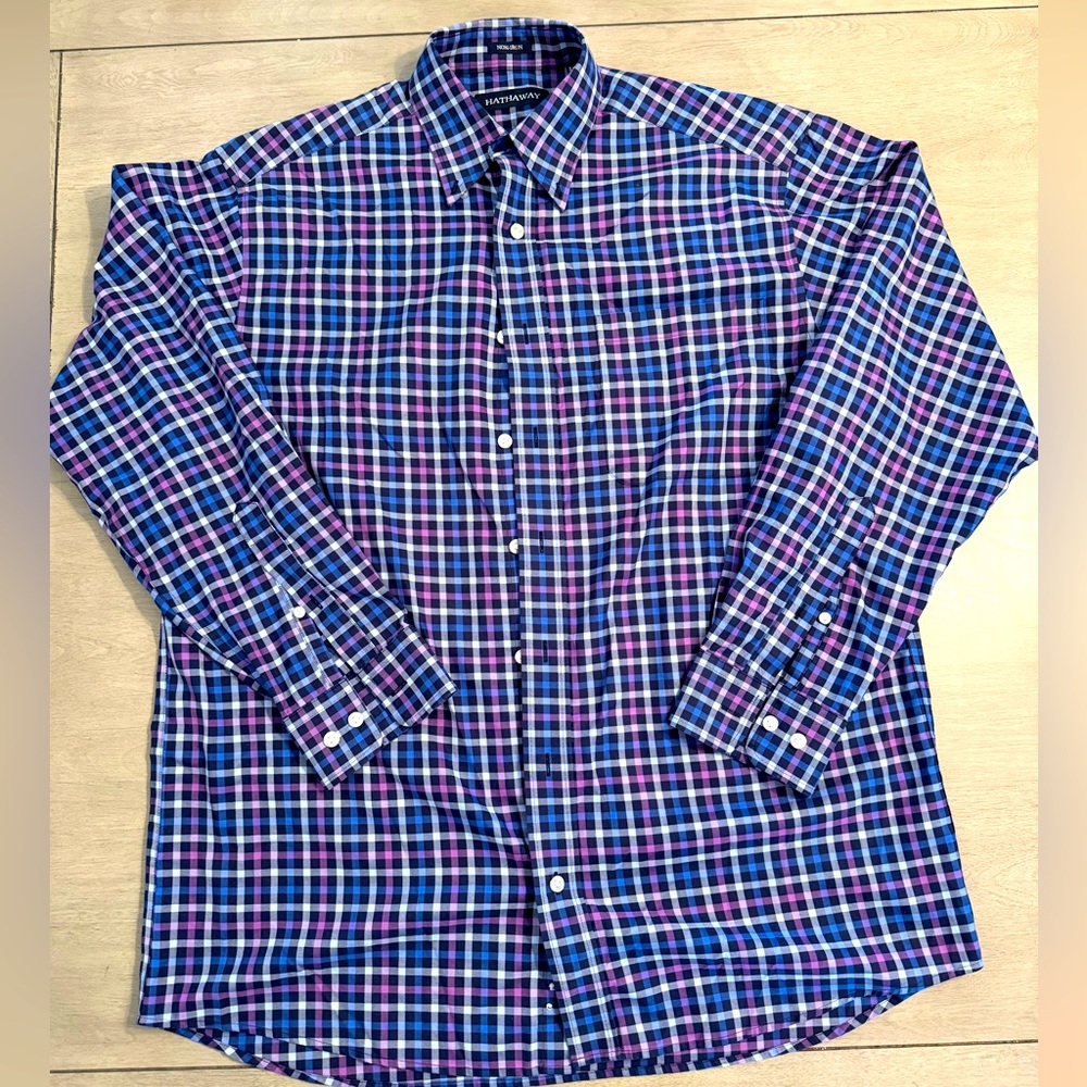 Hathaway Men’s M/M button up dress shirt